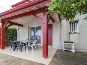 Maisonnette 2 étoiles à Mimizan Plage à 200m de l'océan, 6 pers, terrasse, parking, tout confort - FR-1-50-75